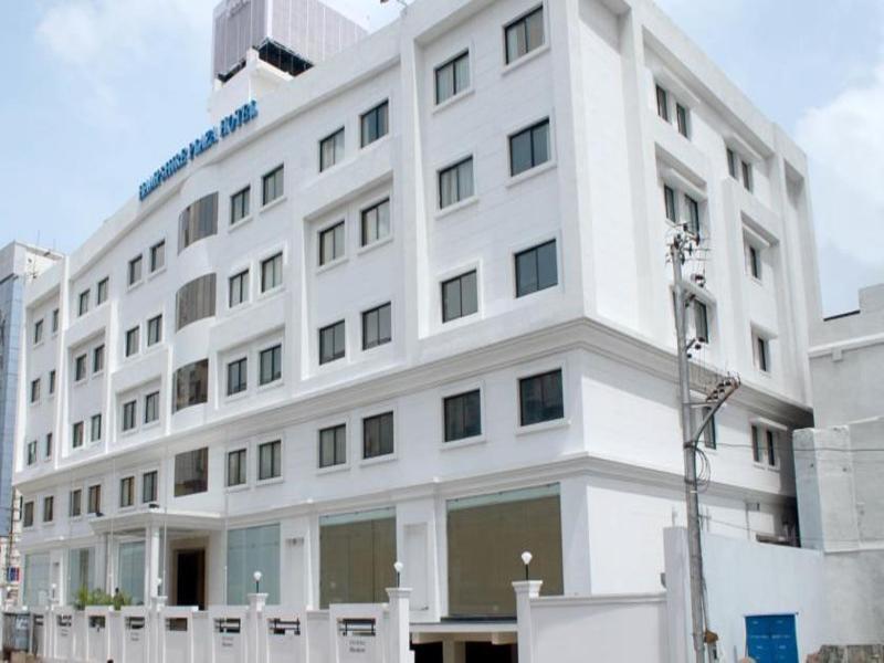 Hampshire Plaza Hotel Hyderabad Bagian luar foto